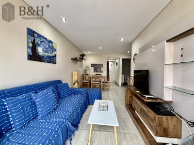 Apartamento a la venta en la Peninsulta - Punta del Este. ! dormitorio y medio. Garaje