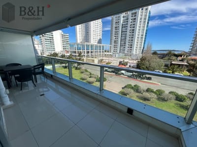 Temporada Apartamento 2 dormitorios Playa Mansa Punta del Este