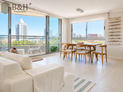 Excelente Apartamento de 2 Dormitorios en Venta - Ocean Drive