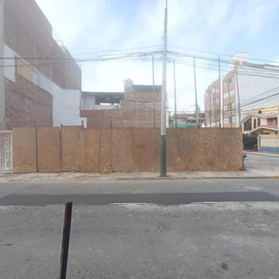 VENDO TERRENO EN PUEBLO LIBRE