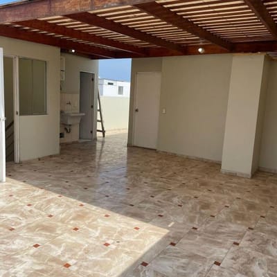 OCASIN SE VENDE LINDO DUPLEX A UN PASO DE LA MARINA SAN MIGUEL
