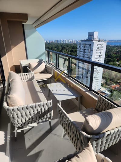 Apartamento de 2 dormitorios sobre Roosevelt