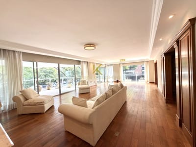 Apartamento 4 dormitorios en venta Punta Carretas