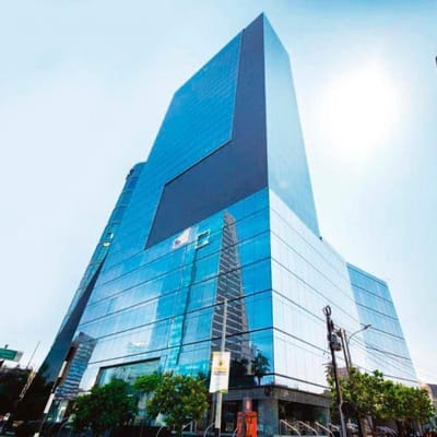 Local Comercial de  m y  m en Torre Panam  San isidro