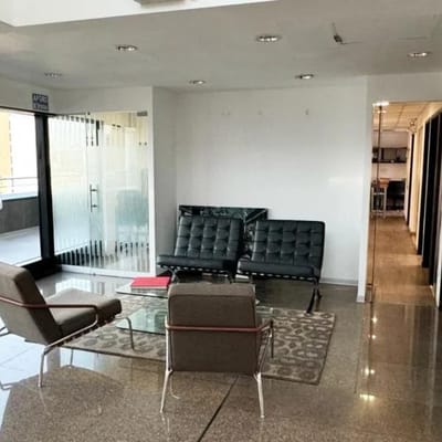 Oficina Amueblada en Alquiler  m  Av Pardo y Aliaga  San Isidro