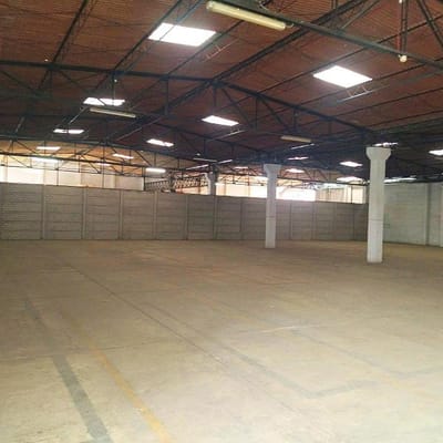 Excelente precio  Local Industrial en Alquiler de  m cerca al Puente Santa Anita