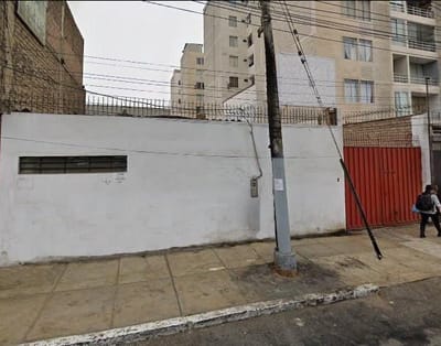 Terreno residencial en Venta  Av Alipio Ponce  Chorrillos