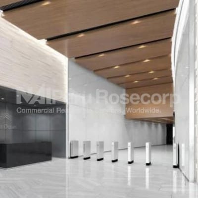 Oficinas en Venta   m  Av Manuel Olguin  Surco