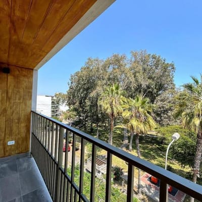 Vendo Magnifico Flat de Estreno Frente a Parque en Higuereta