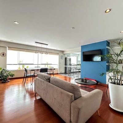 Vendo Lindo Flat en  Piso Cerca a Parque Tambo de Monterrico