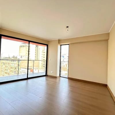 Vendo Lindo Flat a Estrenar en Jesus Maria Cerca a Todo