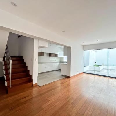 Vendo Hermoso Duplex de Estreno en  Piso Chacarilla