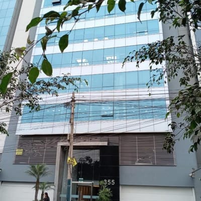 OFICINA EN VENTA CHACARILLA  SURCO