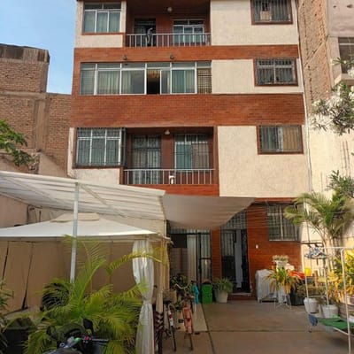 Hermosa casa bien mantenida