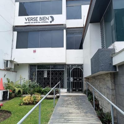 ALQUILER DE CONSULTORIOS MEDICOS EN  SAN ISIDRO