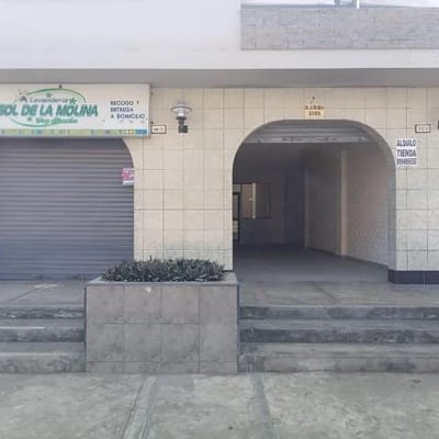 ALQUILER DE LOCALES COMERCIALES EN SOL DE LA MOLINA