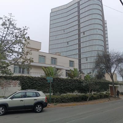 VENTA DE TERRENO COSTADO JOCKEY PLAZA Y UNIVERSIDAD DE LIMA