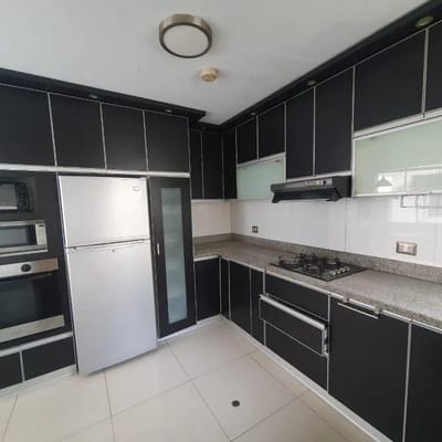 SAN BORJA DUPLEX VENDO