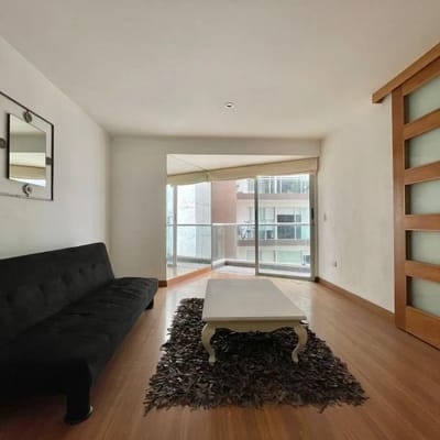 Vendo terreno en Country Club San Isidro de m  pisos a