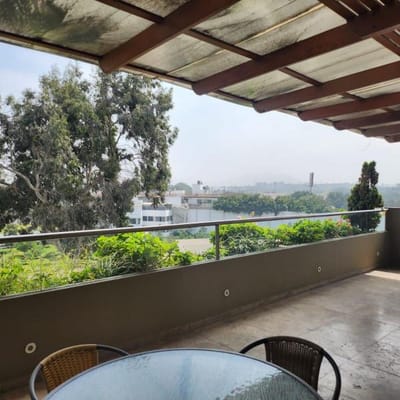 Vendo Lindo dplex de m en La Conquista Monterrico Surco