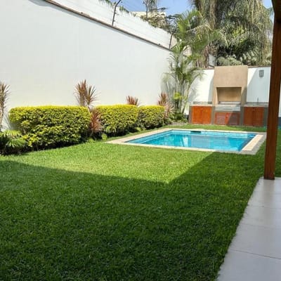 CASA EN CONDOMINIO VENTA SOL DE LA MOLINA