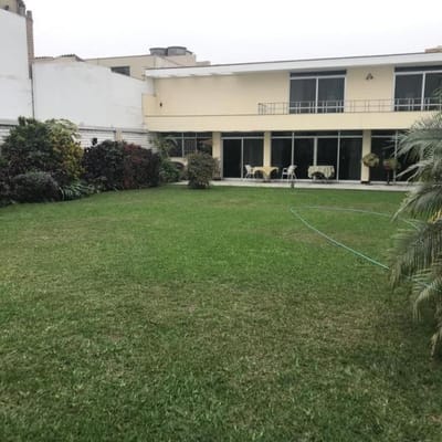 CASA EN VENTA SAN BORJA