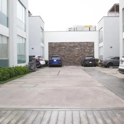 CASA EN CONDOMINIO EN VENTA X LA UNIV DE LIMA