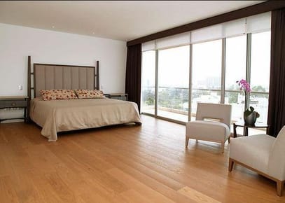 Venta de Exclusivo Departamento en Cerros de Camacho