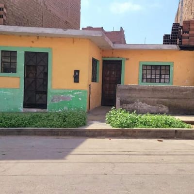 SE VENDE CASA COMO TERRENO  SAN MARTIN DE PORRES