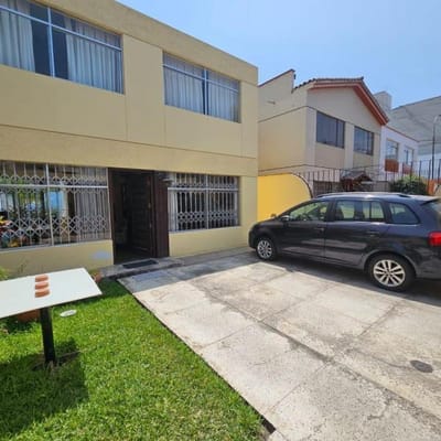 VENTA CASA POR REMODELAR LAS GARDENIAS  SURCO