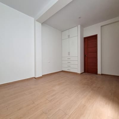 DEPARTAMENTO DE ESTRENO EN VENTA EN DO PISO URB LOS SAUCES PIMENTEL CHICLAYO