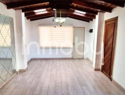 FRENTE A LA VILLA DEPORTIVA NACIONAL VENTA DE DUPLEX DE m EN JR RO PIURA Y AV DEL AIRE