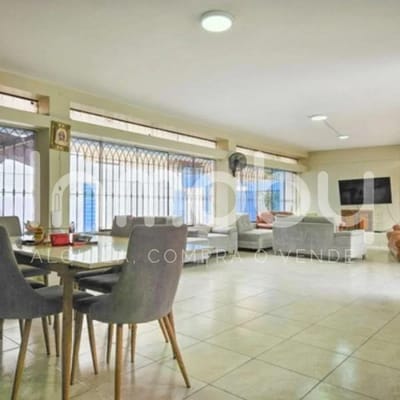 OPORTUNIDAD DE INVERSIN VENTA DE CASA  HOTEL  PISCINA CARRETERA CENTRAL