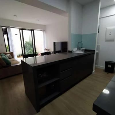 Se alquila dpto amoblado y de estreno en San Isidro zona financiera