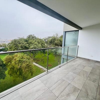 Alquilo Exclusivo Penthouse frente a parque