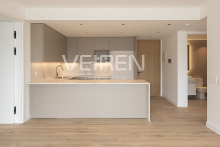 Increíble apartamento con vista al lago como a estrenar en Well 2.