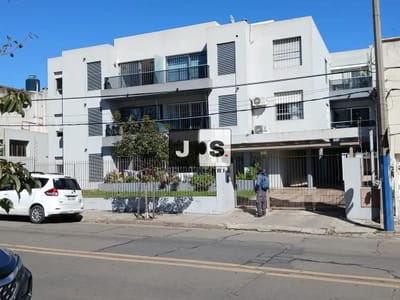 Alquiler de apartamento de 2 dormitorios en Sayago c/cochera