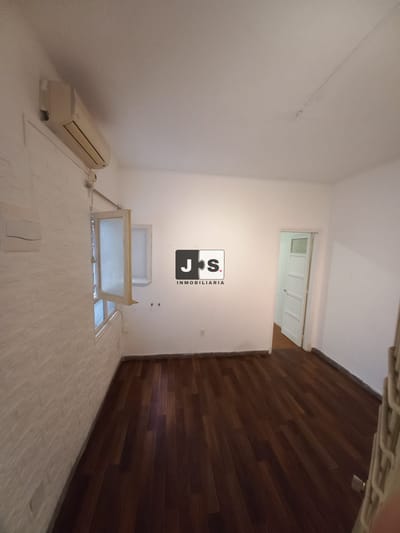 Alquilo apartamento 1 dormitorio Barrio Cordon