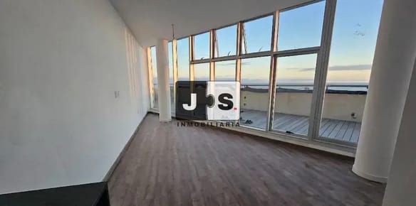 Alquilo apartamento 1 dormitorio c/balcon Ciudad Vieja