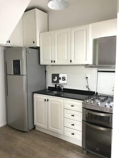 Alquilo apartamento 1 dormitorio c/patio Punta Carretas