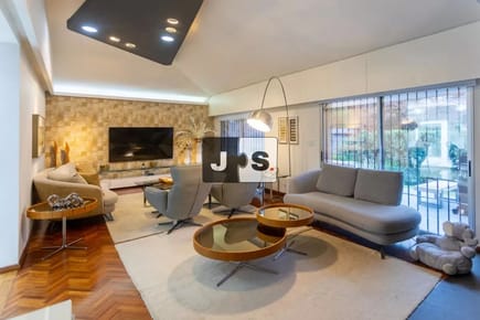 Vendo Casa 3 dormitorios en Punta Gorda con cochera