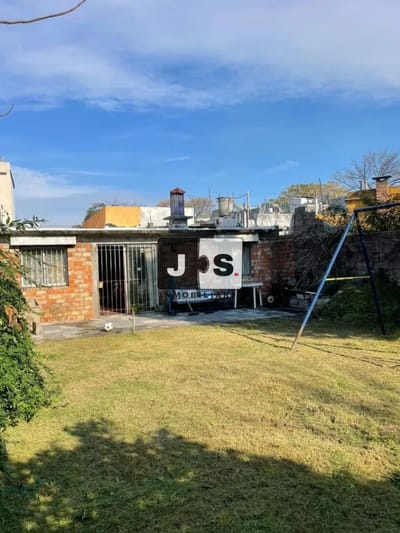 Vendo casa 3 dormitorios en Reducto