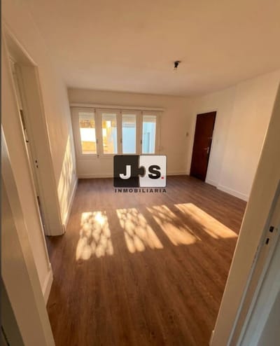 Alquilo Apartamento 1 dormitorio recien reciclado Tres Cruces