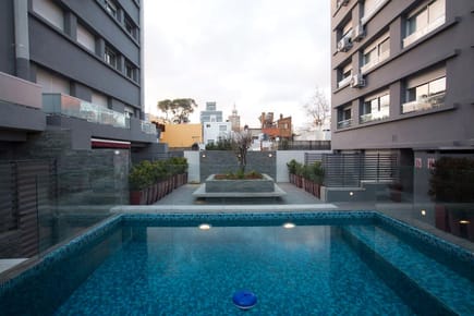 Venta apartamento Pocitos Nuevo 1 dormitorio con renta