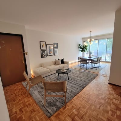 Venta  Apartamento  3 Dorm, Servicio y Garaje en Tres Cruces