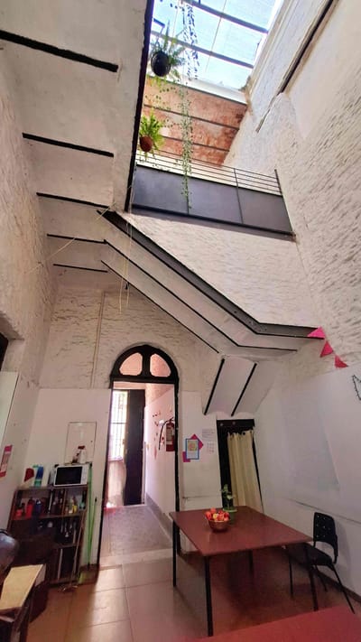 2 Casas en venta,  9 dormitorios 4 Baños - Ciudad Vieja