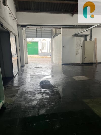Alquiler de Galpón en La Comercial 237m2