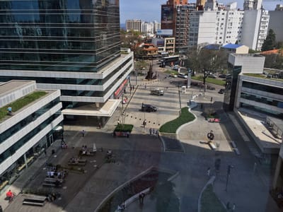 Venta de Oficina con Renta en World Trade Center Montevideo