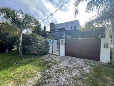 ALQUILER TEMPORAL CÓMODA CASA DE 4 DORMITORIOS EN LA BARRA