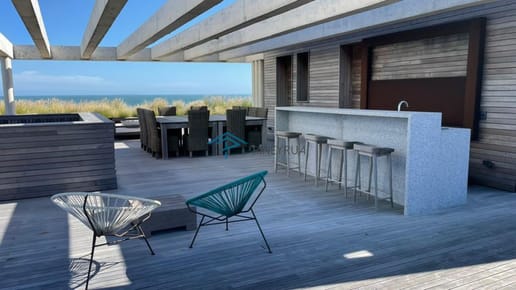 ESPECTACULAR APARTAMENTO EN ALQUILER SOBRE PLAYA MONTOYA 4 DORMITORIOS